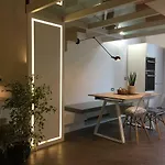 Uloft Apartamento *
