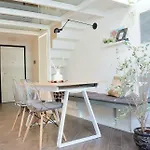 Uloft Apartamento *