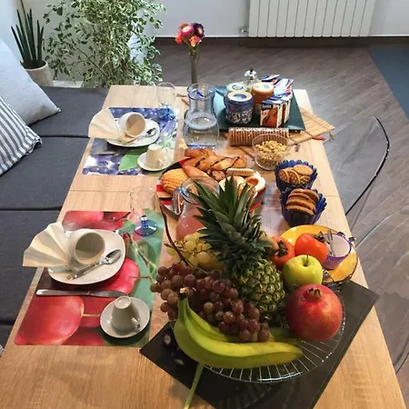 Uloft Апартаменты *