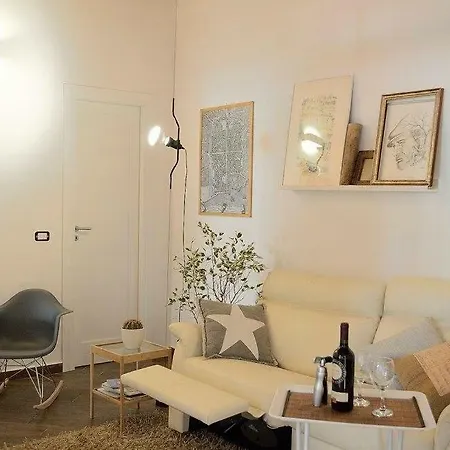 Uloft Апартаменты *